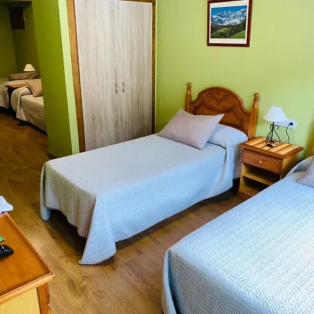 Hostal La Serna-2